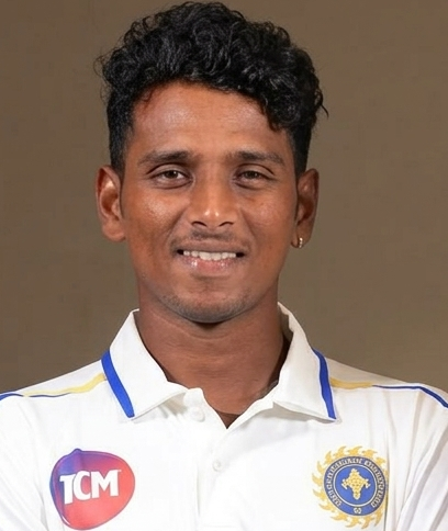 Abhishek P. Nair’s Maiden Ton and Vaisakh Chandran’s Five-Wicket Haul Highlight Kerala’s Battle Against Jharkhand